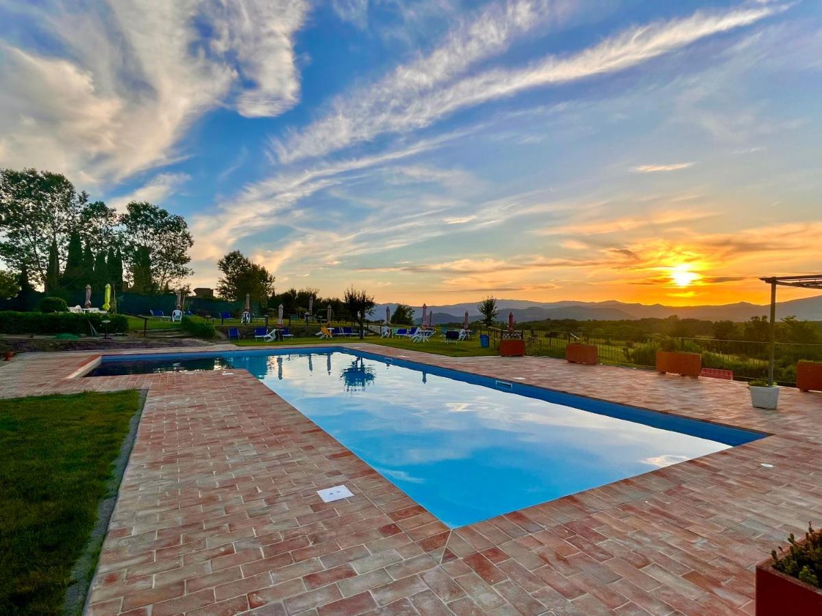 "Villa Bizzi" Monte Castelli Luaran gambar