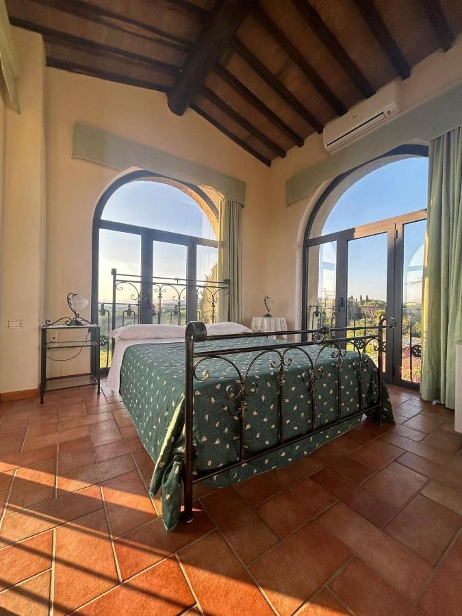 "Villa Bizzi" Monte Castelli Luaran gambar