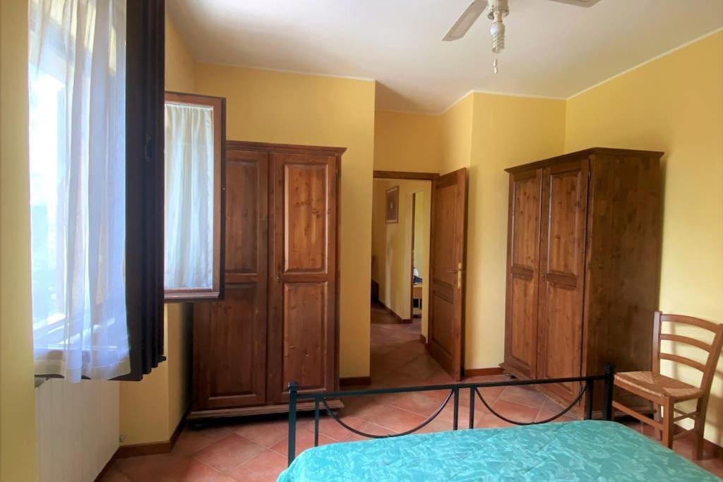 "Villa Bizzi" Monte Castelli Luaran gambar